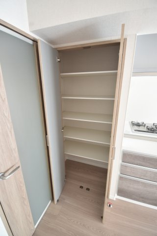 ファミール鳥飼の収納