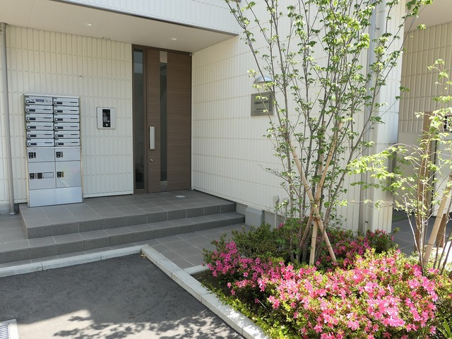 ＵＲＢＡＮ　ＦＬＡＴＳのエントランス