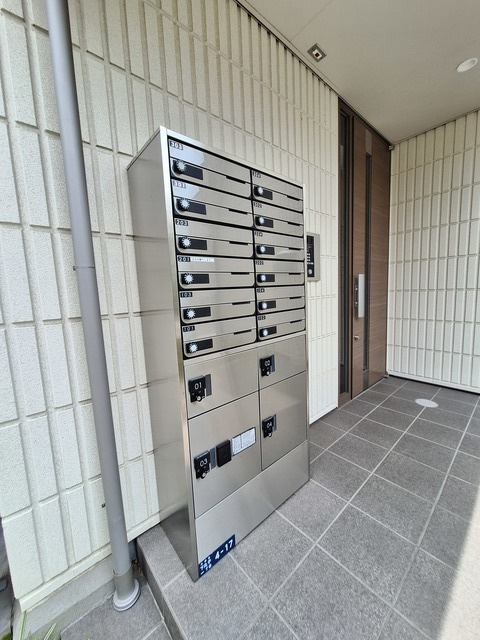 ＵＲＢＡＮ　ＦＬＡＴＳのその他共用部分|宅配ＢＯＸ