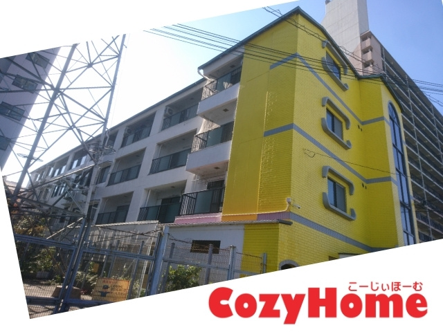 【外観】 | 明るい外観のマンションです。