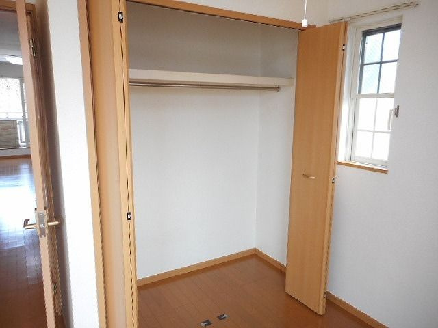 フォリアカーサの収納