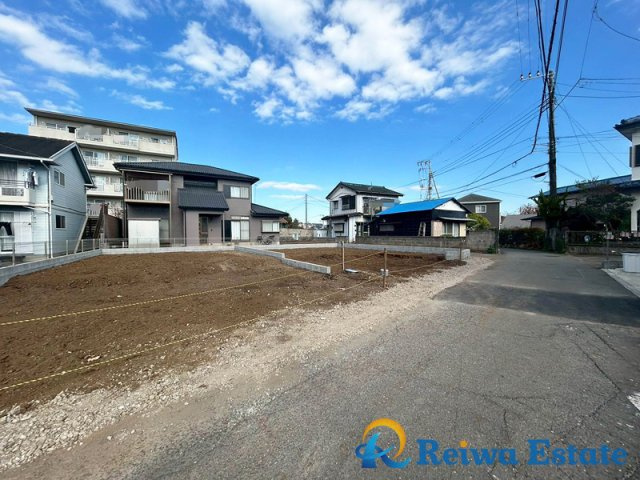 新築戸建　藤沢市大鋸の前面道路含む現地写真