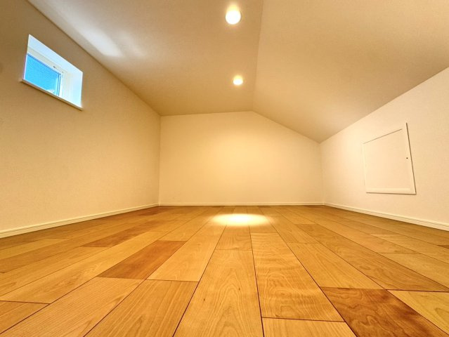 武蔵野市吉祥寺東町2丁目　東南角地×陽だまり邸宅　限定1棟の収納