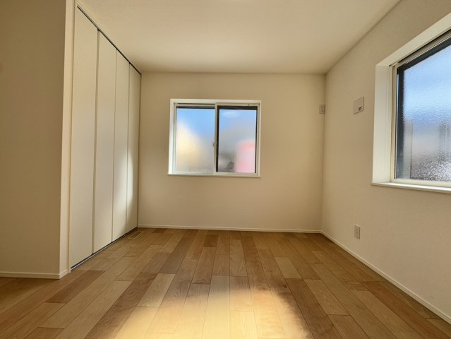 武蔵野市吉祥寺東町2丁目　東南角地×陽だまり邸宅　限定1棟の洋室