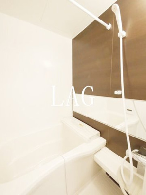 【浴室】 | シャルマングーテ | お風呂です。