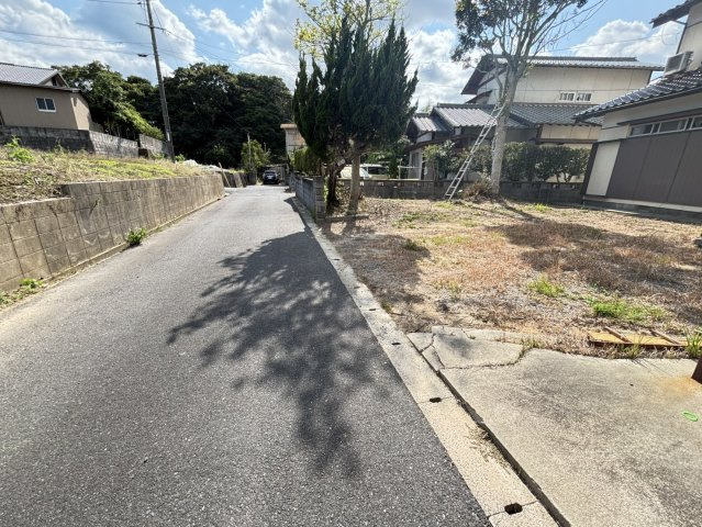 東岐波　の前面道路含む現地写真