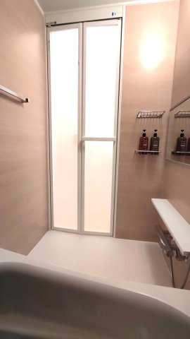 シャトー第3八戸の里の浴室