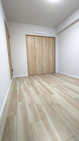 シャトー第3八戸の里の洋室