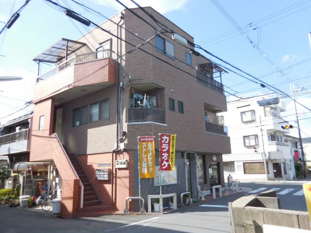 城南ビルの外観