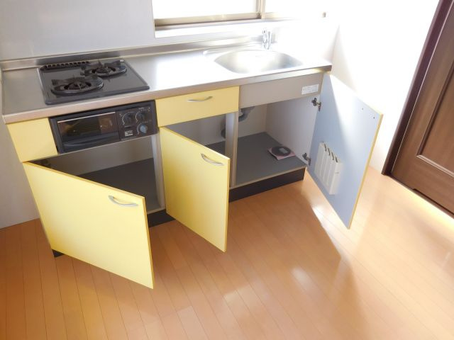 城南ビルの収納