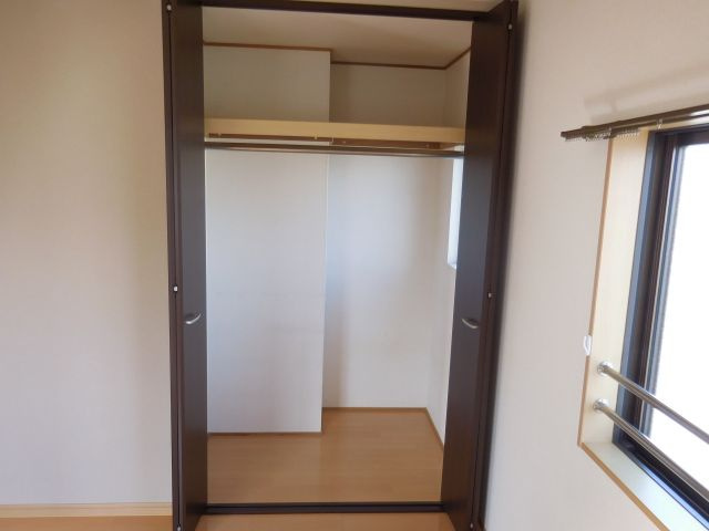 城南ビルの収納