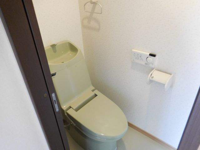 城南ビルのトイレ