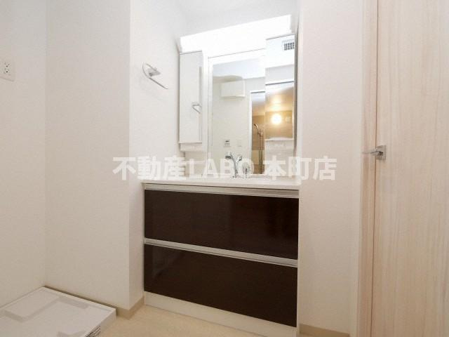 プレジオ本町の洗面所