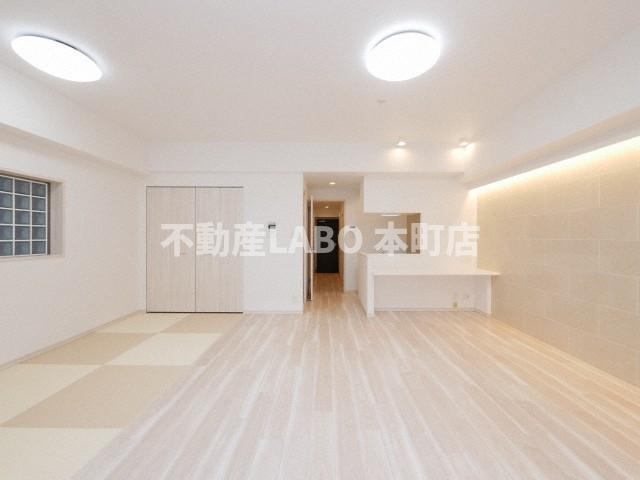 プレジオ本町の居間・リビング