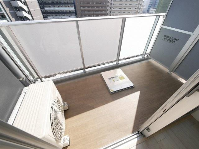 シティカレント新大阪のバルコニー