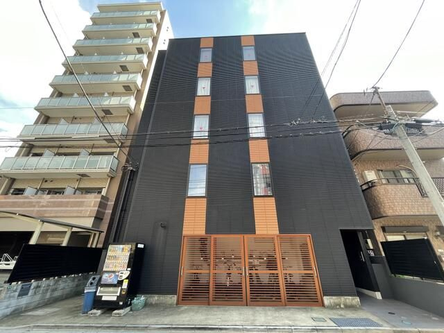 ＣＲＯＳＳ　ＣＯＵＲＴ　ＮＡＭＩＫＩ