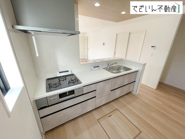 【キッチン】 | GRAFARE 行田市桜町　新築住宅 | 現地(2026年3月撮影)