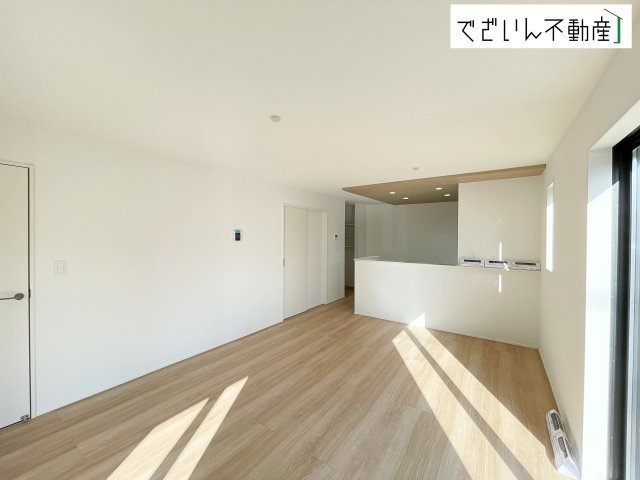 【居間・リビング】 | GRAFARE 行田市桜町　新築住宅 | 現地(2026年3月撮影)