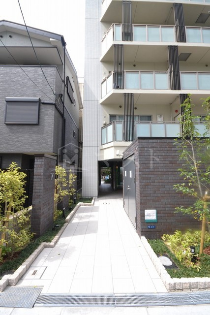 ブランエムのエントランス