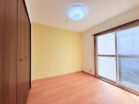 サンライズ島崎の寝室