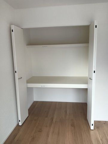 武雄市大字昭和1期の収納|おしゃれが楽しくなるウォークインクローゼット付きのお部屋もあります♪