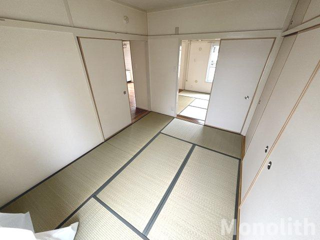 鶴山台55号棟の内装