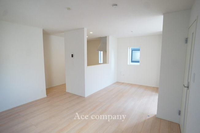 【居間・リビング】 | 東大阪市稲田本町1丁目　【4号棟/全5棟】 | 【LDK：ゆったり20.6帖！】