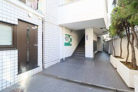 トップ本郷のロビー