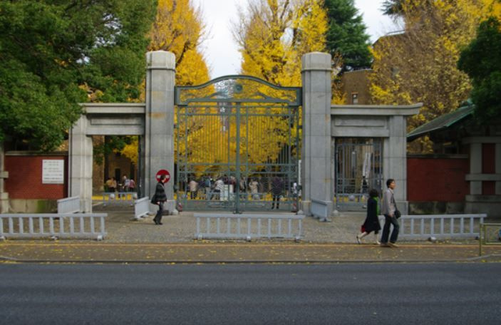 トップ本郷の周辺