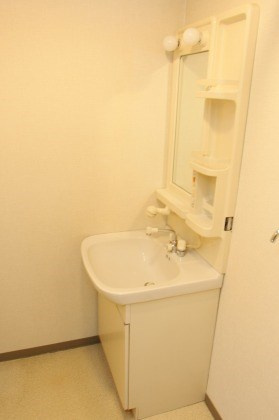 【洗面所独立】カピテーヌ円山