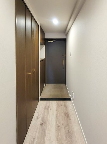 レクセルマンション要町の玄関