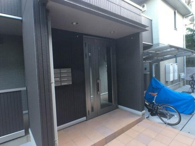 【エントランス】 | ウエストバード