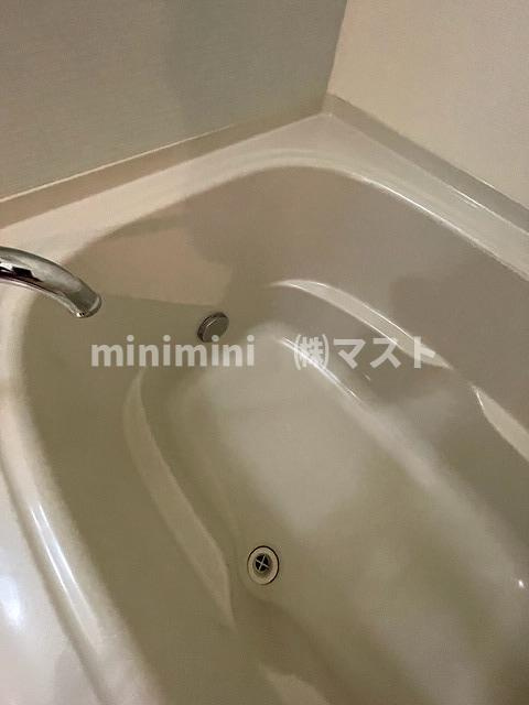 ジェルメの浴室