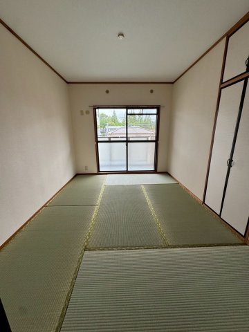 ヴィラージュ香椎の和室