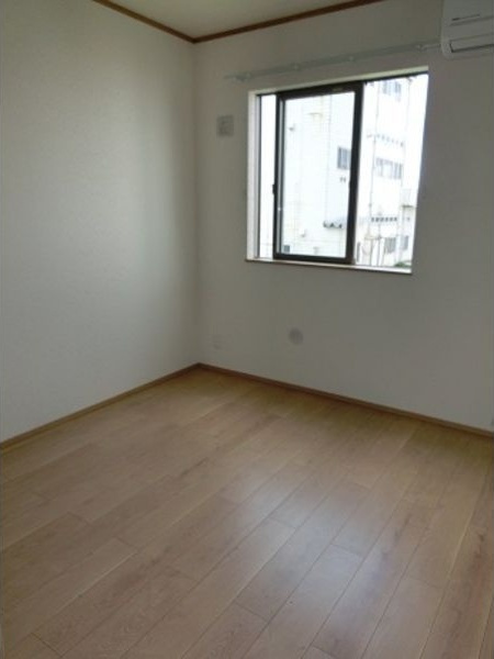 ヴェルニーナ Aの居間・リビング