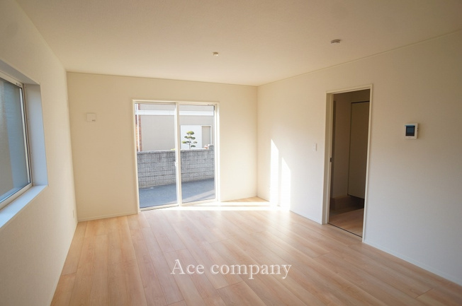 【居間・リビング】 | 東大阪市稲田本町1丁目　【5号棟/全5棟】 | 【LDK：約16帖】