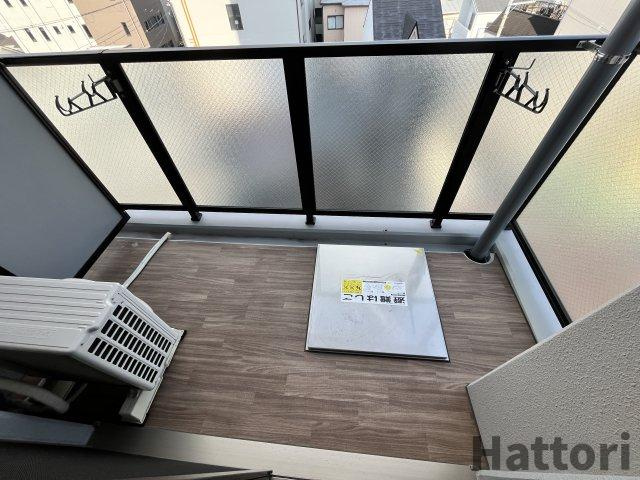 ArtizA淡路のバルコニー