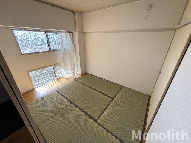 鶴山台2号棟の和室