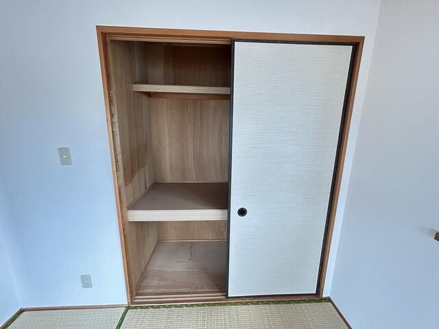 ロアール内坪井の収納