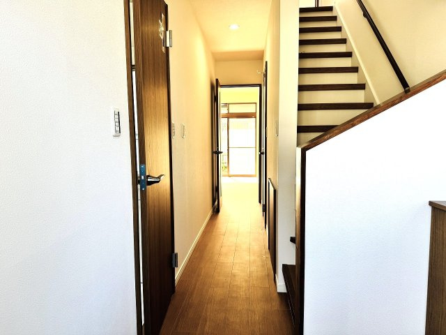 八王子市　四谷町　中古戸建ての内装|～現在リフォーム中、詳細は当社までお気軽にお問合せ下さい～