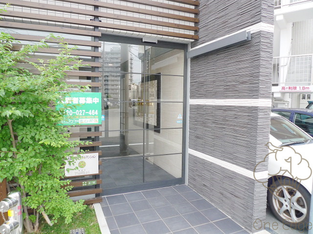 CITY SPIRE北梅田のエントランス