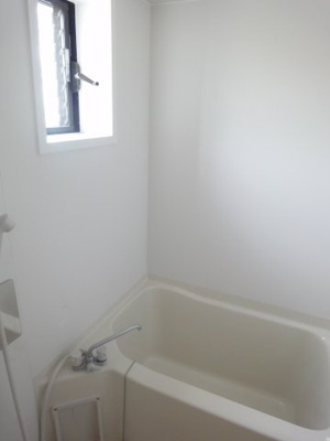 【浴室】 | シルキーゼファーⅣ