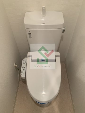 ライジングプレイス練馬関町のトイレ