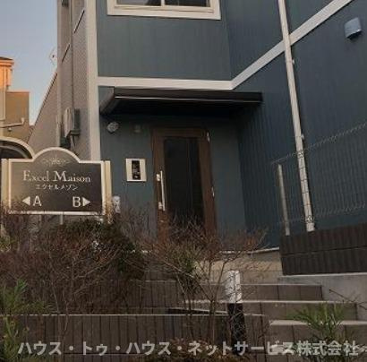 エクセルメゾンBのエントランス