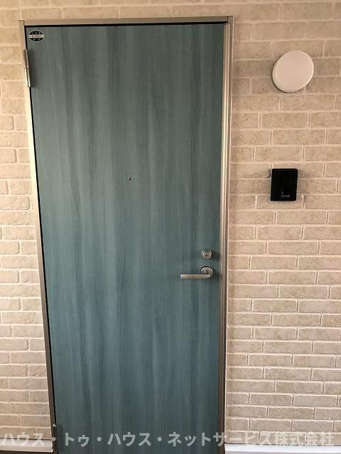 エクセルメゾンBの玄関