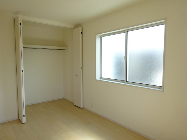 リーブルガーデンS富岡市下高瀬第１　11号棟の収納|２階洋室3収納です