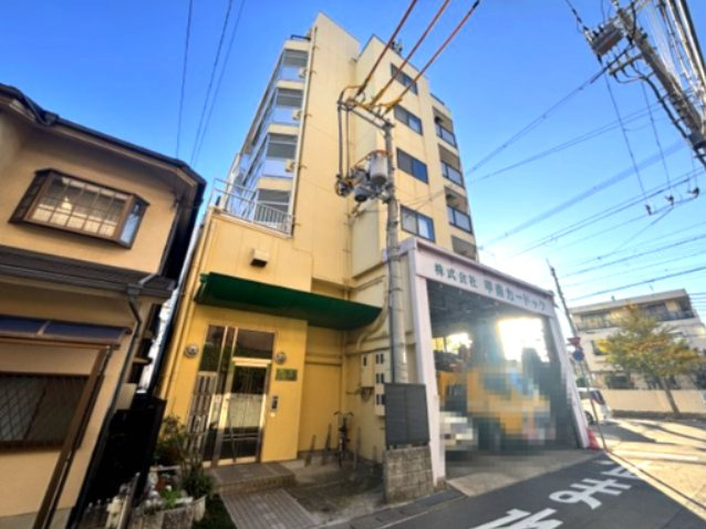 シャトル・Kの外観