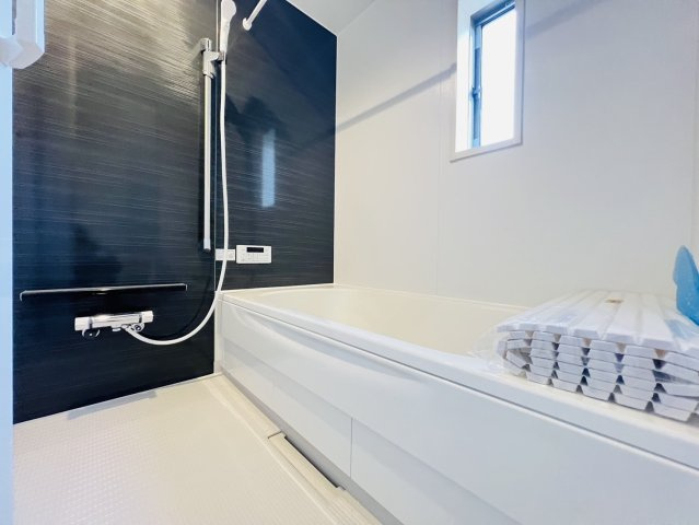 高浜市神明町6丁目2-33、34、35『仲介手数料無料』新築戸建ての浴室