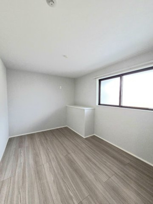 【洋室】 | コンフォルト