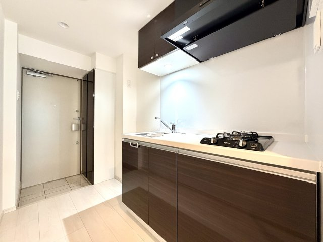 ディアレイシャス大須観音IIIのキッチン